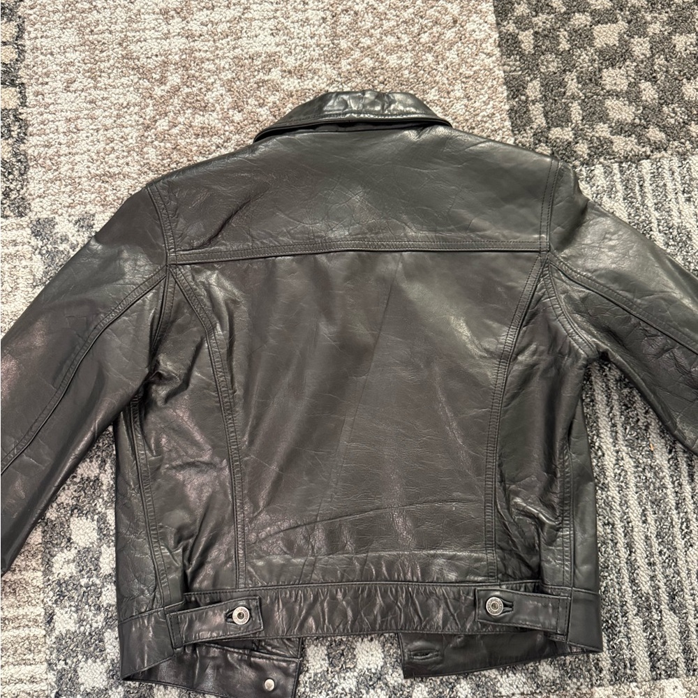 Vintage GAP Women's Black Leather Jacket - Picture 7 of 8